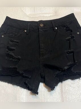 ♥️Almost Famous Black Distressed High-Rise Jean Shorts
